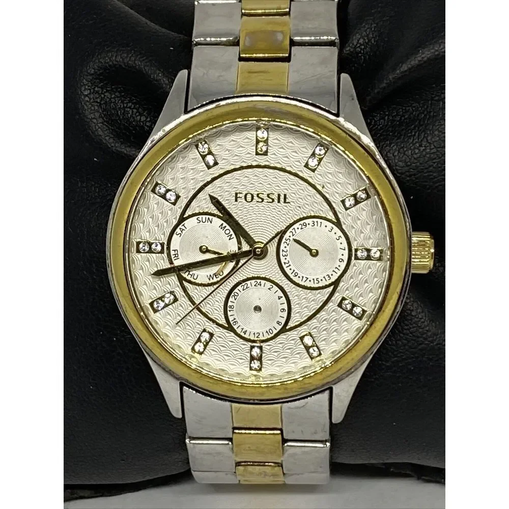 Fossil BQ1564 Unisex Two Tone Stainless Steel Analog Silver Dial Watch XX523